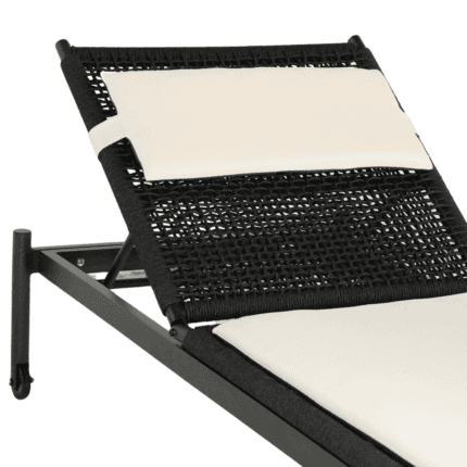 מזרן וכרית דו-צדדיים במיטת שיזוף דגם בזלת, צד אחד בגוון שמנת